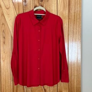 Lysse blouse, button down, NWT in new condition.